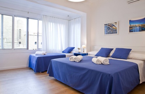 la Vila de Gracia Cama Y Desayuno | Blue Barcelona