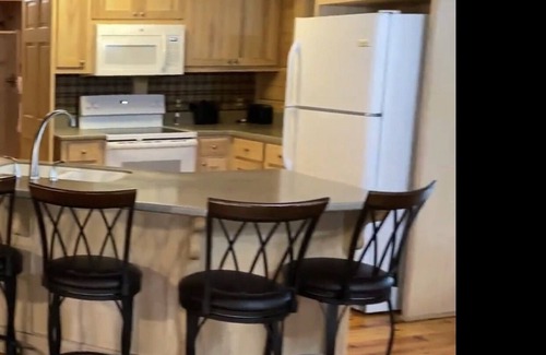Camden Casa | Blue Barn Lodge Unit 4: Horse Trail Retreat