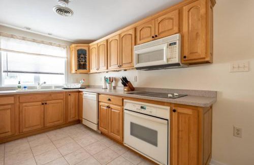 Delavan Lake Casa | Blue Beach Cottage