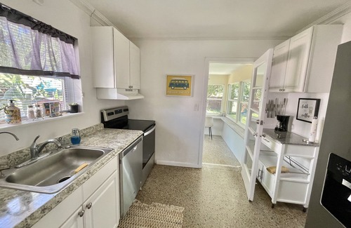 Delray Beach Cabaña | Blue Beach Cottage