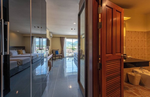 Rawai Hotel | Blue Beach Grand Resort and Spa