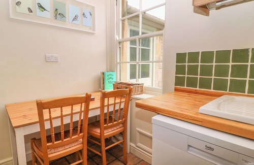 Biddestone Cabaña | BLUE BELL, pet friendly, luxury holiday cottage in Colerne