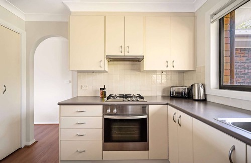Terrigal Casa | “Blue Bird” – Oceanview, Spa & Games Room