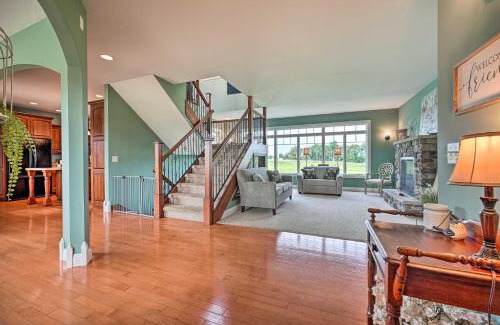 Shipshewana Casa | Blue Birds Perch Stunning Home on Private Hilltop