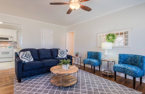 McKinney Cabaña | || BluE Bungalow || Centro de lujo McKinney