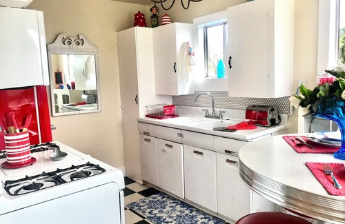 Oak Park Apartamento | Blue Bungalue@The Whiskey Hotel, a Funky Penthouse