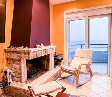 Kato Diminio Apartamento | BLUE CAVE LUXURY MAISONETTE View to the Corinthian Sea