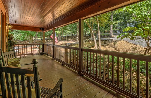 Mineral Bluff Cabina | Blue Chalet by Escape to Blue Ridge