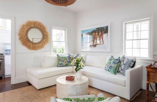 Cannonborough Elliotborough Casa | Blue Cottage at Casa Zoe