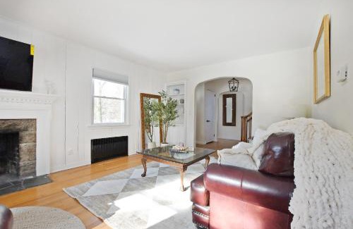 East Setauket Casa | Blue Cottage East Setauket
