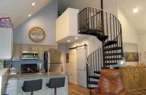Counce Casa | Blue Cottage Pickwick, Tn