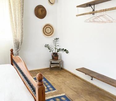 Spring Casa | Blue Cottage