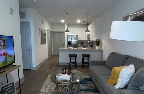 Cabbagetown Apartamento | Blue Cove on the Beltline - 5 min from PCM!