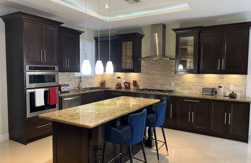 Nassau Casa | Blue Diamond Luxury Estate, Your Tranquil Oasis in The Bahamas!