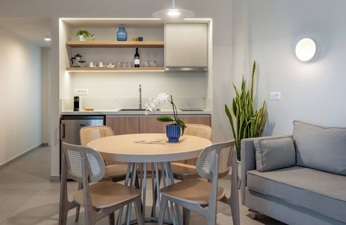 Platanias Town Apartamento | Blue Dome Hotel