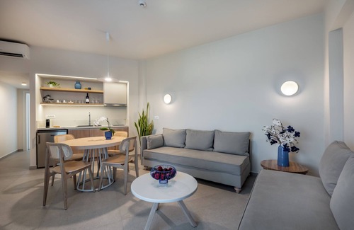 Platanias Town Apartamento | Blue Dome Hotel