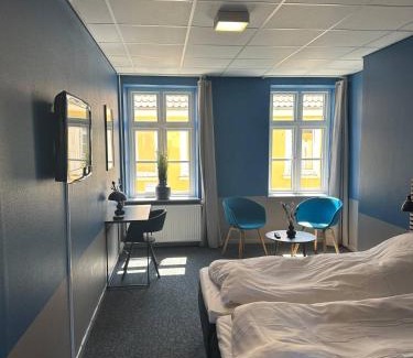 Sæby Cama Y Desayuno | Blue Double Room 6 On Pedestrian Street Saeby