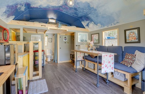 Rising Fawn Apartamento | 'Blue Dream' Cabin in Rising Fawn w/ Fire Pit!