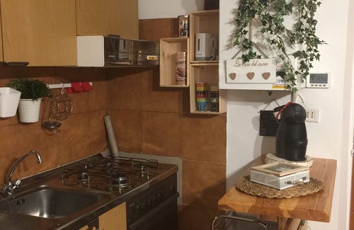 Ovindoli Apartamento | Deliciosa crema y chocolate frente a la plaza y cerca de las pistas de esquí.