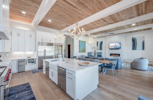 West Panama City Beach Casa | Blue Fin" - Your Ultimate Luxury Retreat!