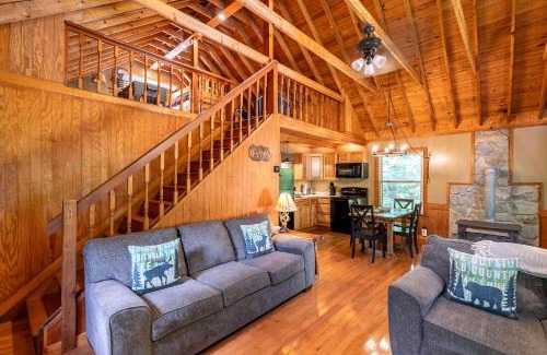 Lenoir Casa | Blue Flower Cabin