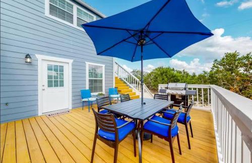 Kerrville Casa | Blue Getaway