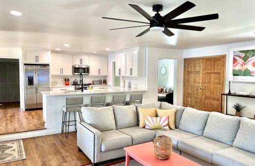 Chapin Casa | Blue Heron Bungalow on Lake Murray, SC