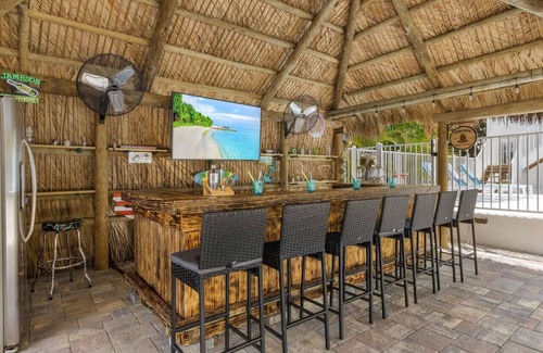 Bokeelia Casa | Blue Heron * fish, boat, wine, dine, relax, repeat