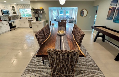 Ruskin Casa | Blue Heron House | Private 4 BR Waterfront w/ Heated Pool and Fire Pit