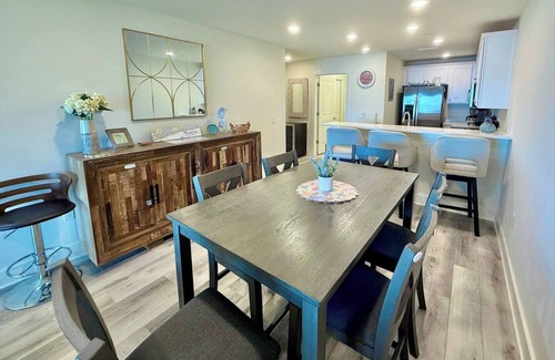 Innerarity Townhomes Casa | Blue Heron: Kayaks, Bay Views & more!