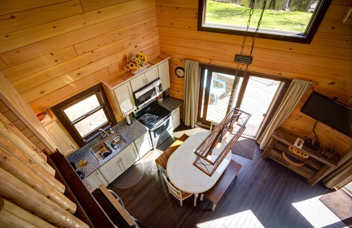 Fremont Cabina | Wolf River, Custom Built Full Log Cabin, capacidad para 13 personas, frente al mar, fremont
