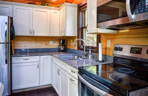 Fremont Cabina | Wolf River, Custom Built Full Log Cabin, capacidad para 13 personas, frente al mar, fremont