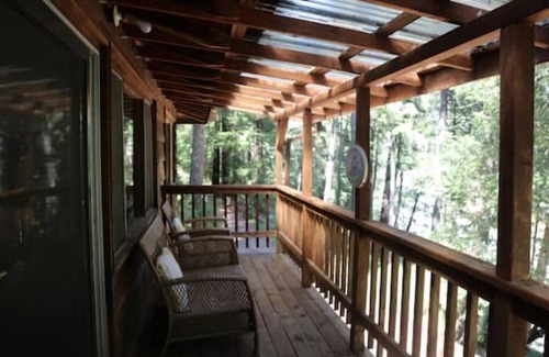 Garberville Apartamento | "Blue Heron" Suite River Access In Redwoods WiFi