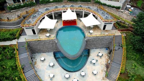 Ambavna Hotel | Blue horiizon valley retreat