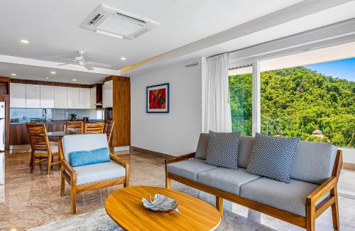 Mismaloya Apartamento | Blue Horizon 804 @ Residences
