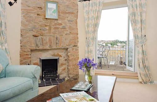 Brixham Cabaña | Blue Horizon