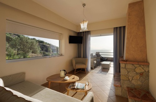 North Kynouria Apartamento | Blue Horizon - Sapphire Deluxe Sea View Suite