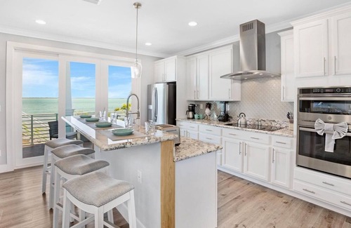Sugarloaf Shores Casa | **BLUE HORIZON @ SUGARLOAF SHORES** Waterfront Home & Pool + LAST KEY SERVICES…
