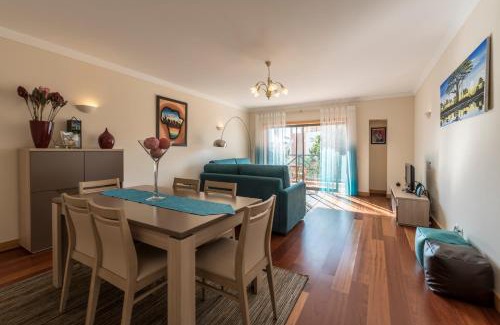 Montechoro Apartamento | Blue House Corcovada