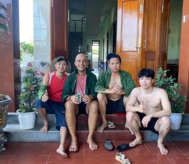 Le Thuy Casa | Blue House Tan Ha