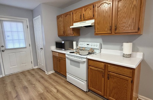 Greensboro Casa | Blue Jay’s Nest 3bed/2bth, quick access to Hwy 29
