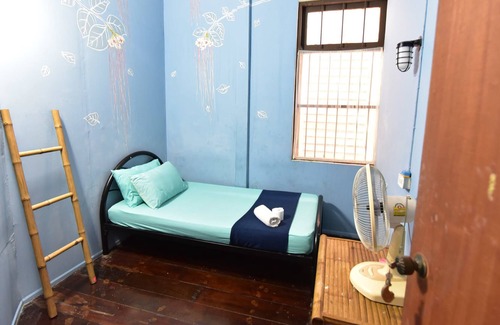 Downtown Krabi Casa | Blue Juice