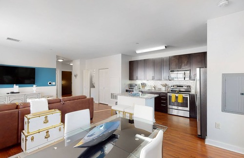 Malden Apartamento | Blue King & Queen Near Train.