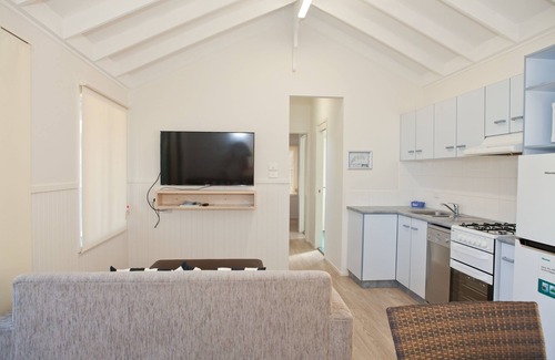 Bateau Bay Otro | Blue Lagoon Beach Resort