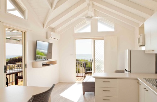 Bateau Bay Otro | Blue Lagoon Beach Resort