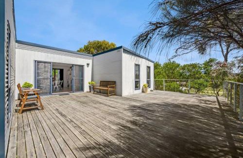 Falmouth Casa | Blue Lagoon Coastal Retreat - Falmouth