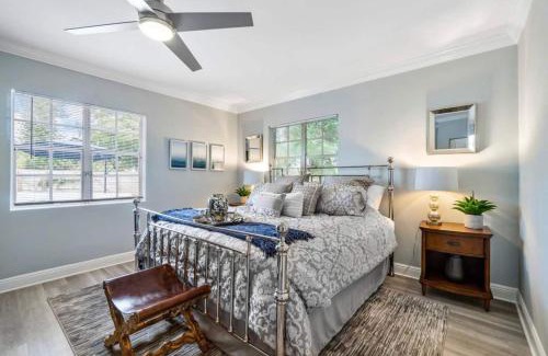Old Northwood Casa | Blue Lagoon - Heated Pool, Mins To Wpb Dt