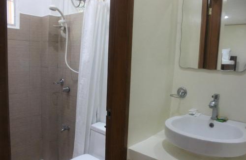 Puerto Princesa City Centre Complejo | Blue Lagoon Inn & Suites