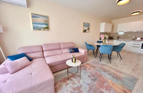 Varna Apartamento | Blue Lagoon Seafront Apartments