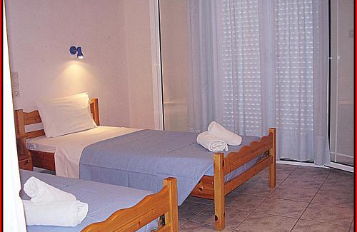 Limni Keri Apartamento | Blue Lake Holiday Homes - Keri Summer Escape